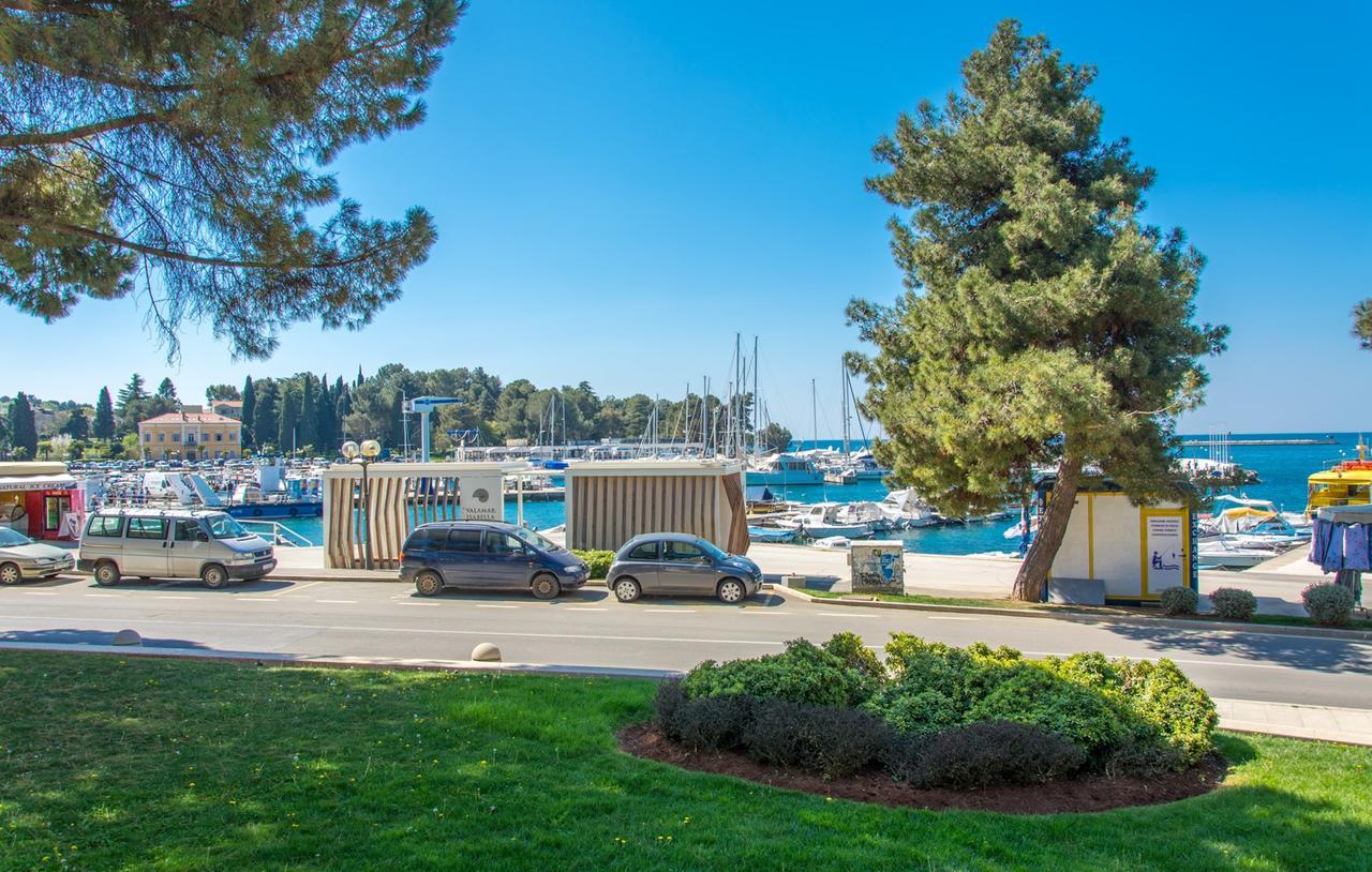 Apartment Riva Porec Luaran gambar