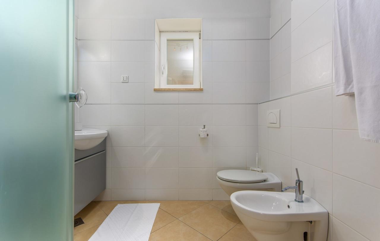 Apartment Riva Porec Luaran gambar