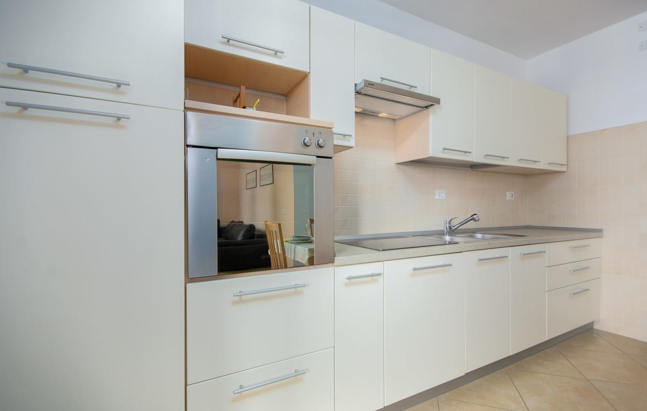Apartment Riva Porec Luaran gambar